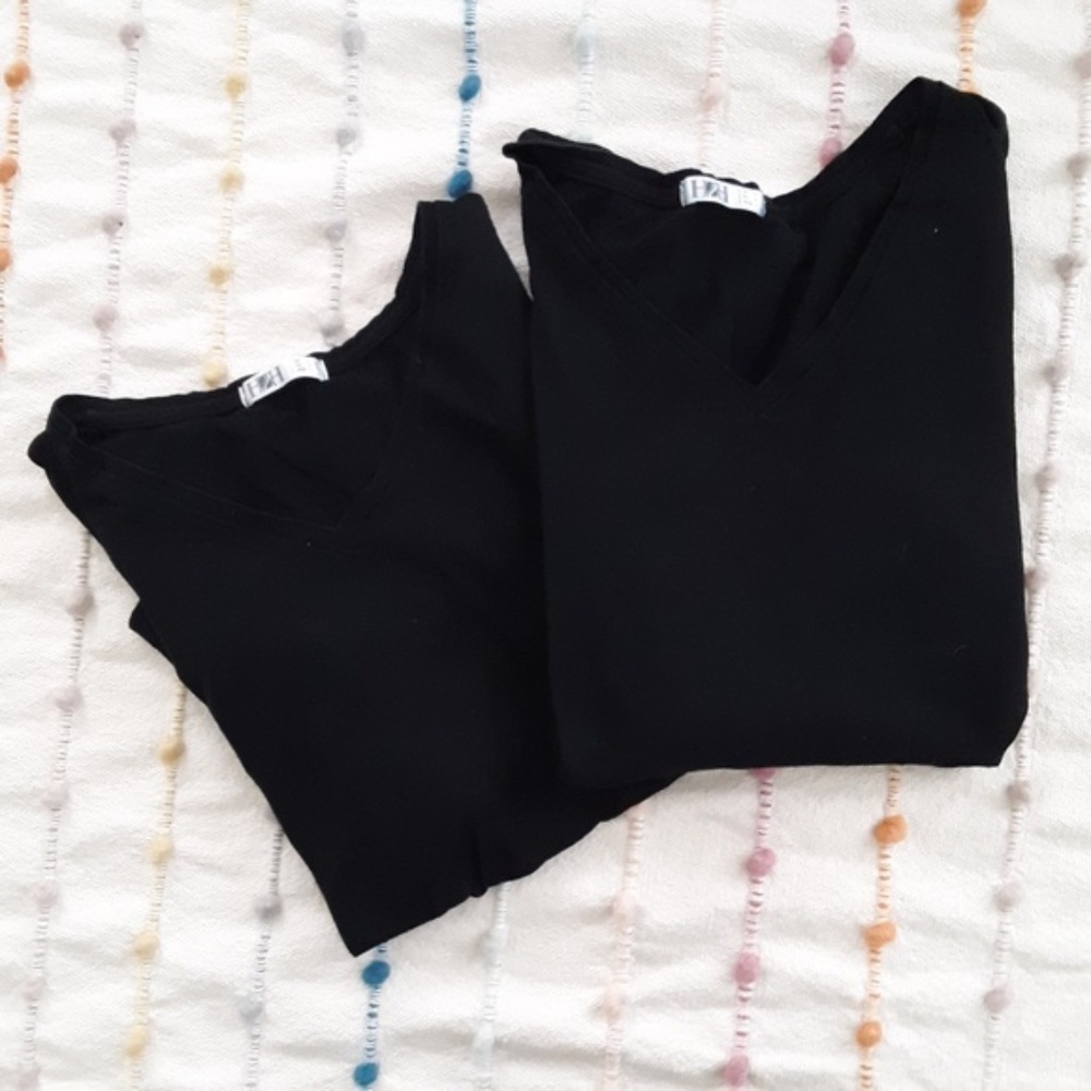 3/$15 Women's H2H T Shirt V Neck Black   Size L